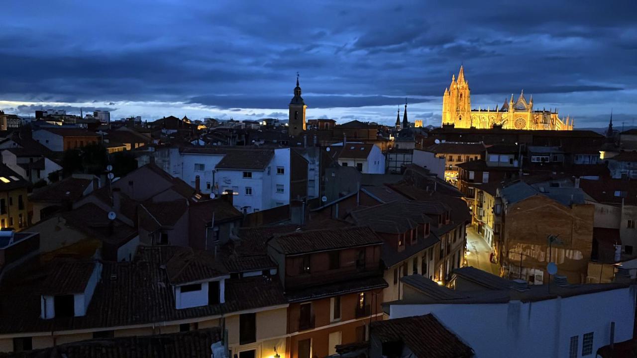 The View - Apartamento Reformado Con Vistas A La Catedral - Leonapartamentos Extérieur photo